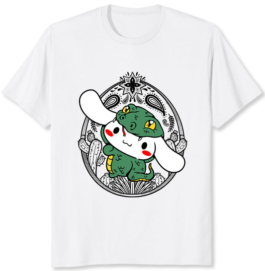 Playera Cinnamon Rol Serpiente